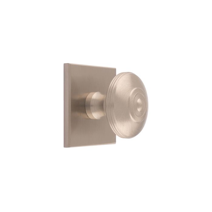 Carlisle Brass Anderson Cupboard Knob on Square Backplate