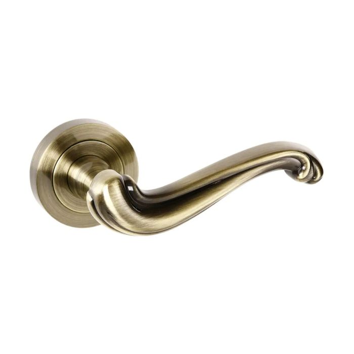 Atlantic Hardware Old English Colchester Door Handle on Rose - Pair