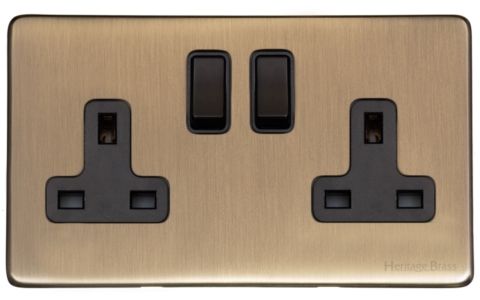 Heritage Brass Vintage Range Antique Brass, X91 - Double Socket (13 Amp)